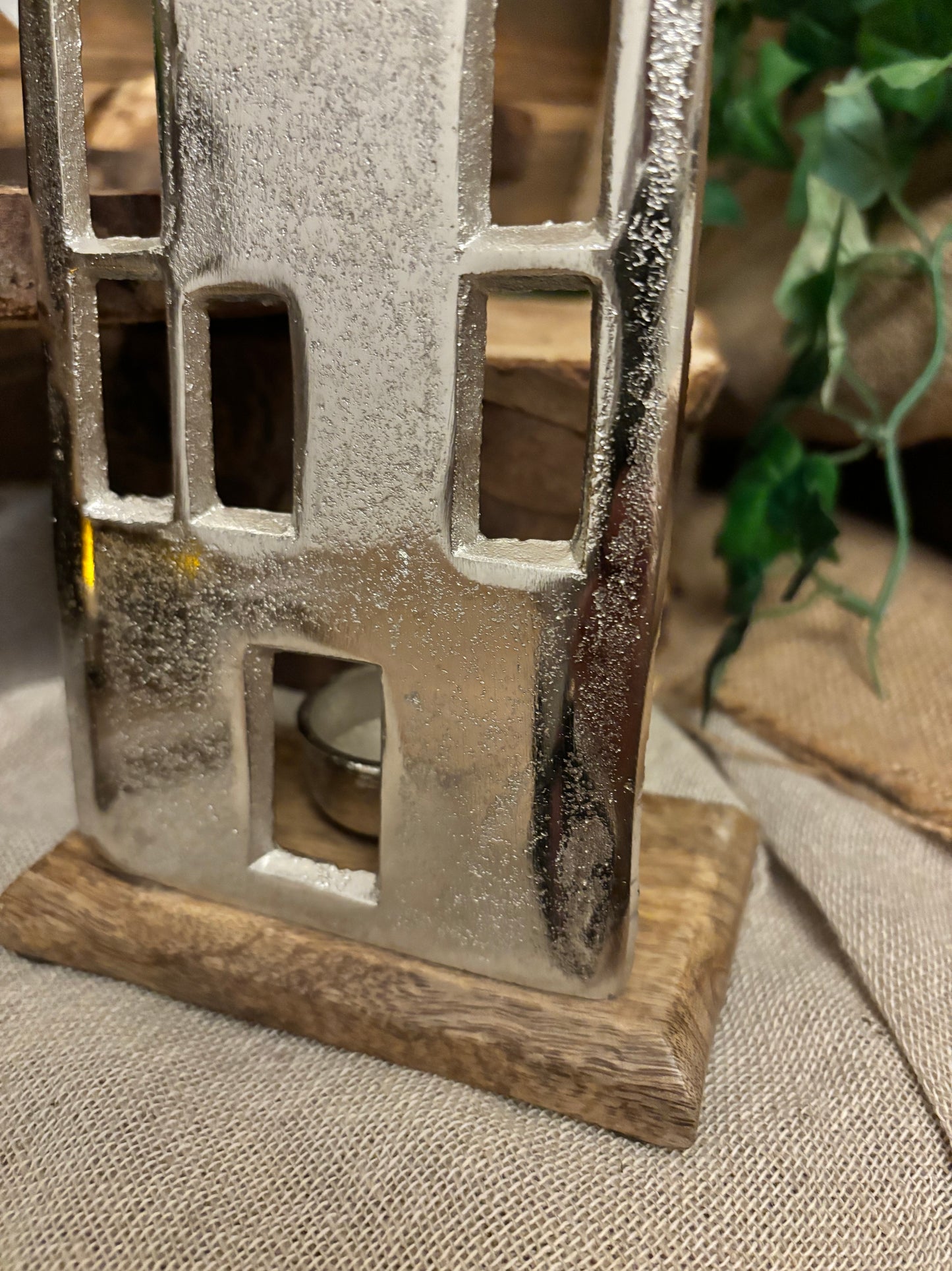 Silver Effect Tealight house